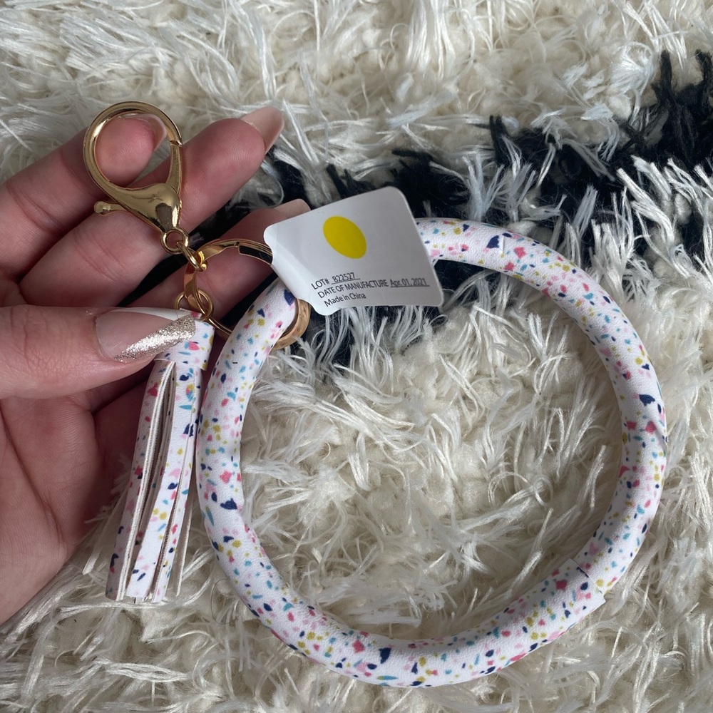 NWT KEY/PURSE RING